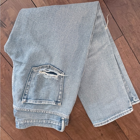 Pacsun Distressed Jeans - Picture 2 of 3